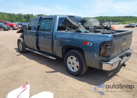 2011 Chevrolet Silverado 1500 Lt z USA, uszkodzony, nr VIN 3GCPKSE38BG391453